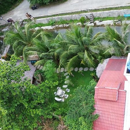 Eco Trekking Lodge, Bar & Jungle Tour'S Bukit Lawang Exterior photo
